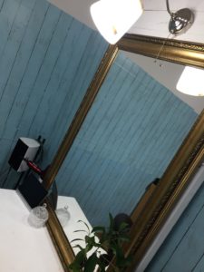大分24時間美容室ブルーハンズ鏡2